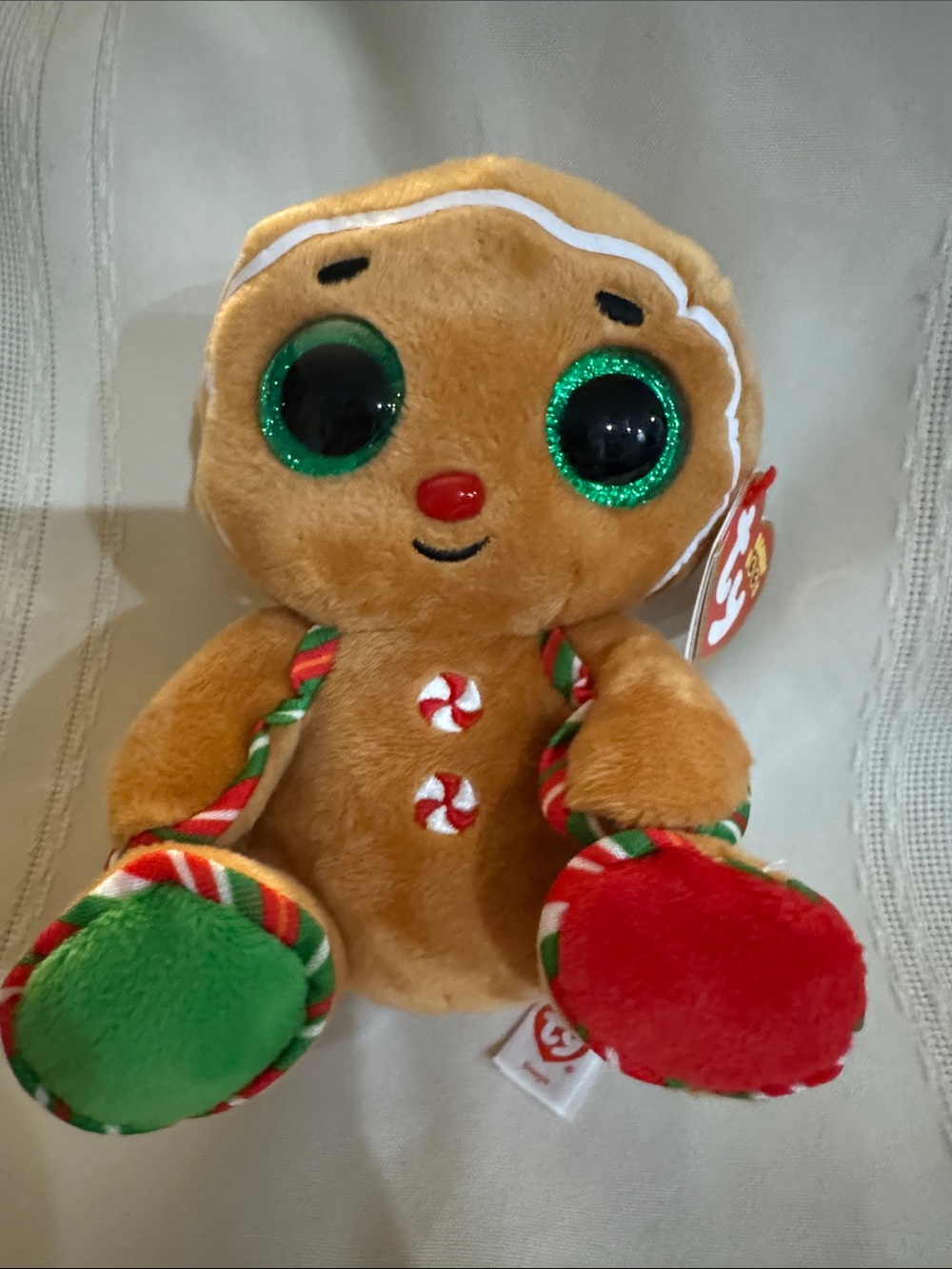 TY Beanie Boo Snaps the Gingerbread Man green glitter eyes